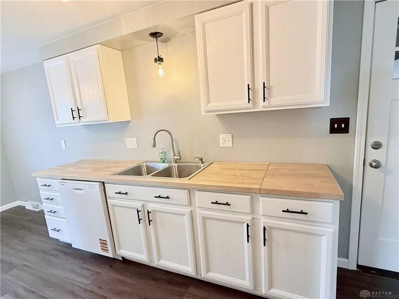 1415 Montego Drive, Moorefield Township, OH 45503 Photo 6