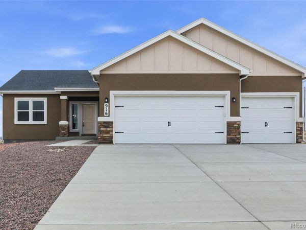 916 E Platteville Boulevard , Pueblo, CO 81007