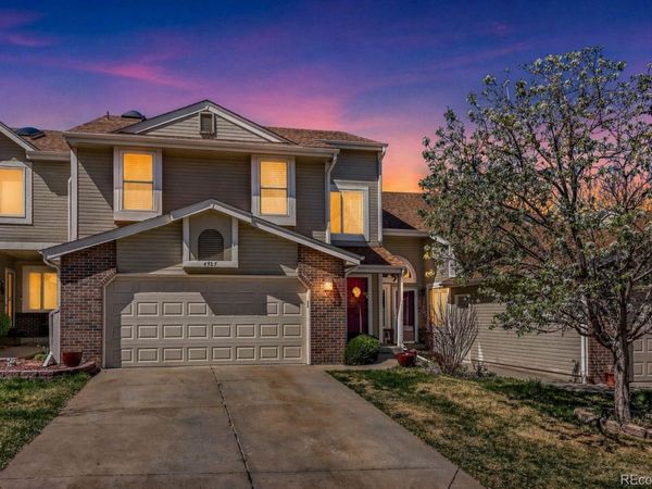 4927 S Eagle Circle, Aurora, CO 80015