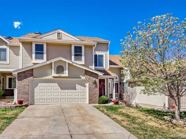 4927 S Eagle Circle , Aurora, CO 80015