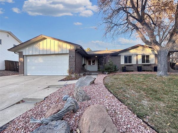 814 S Nelson Way , Lakewood, CO 80226