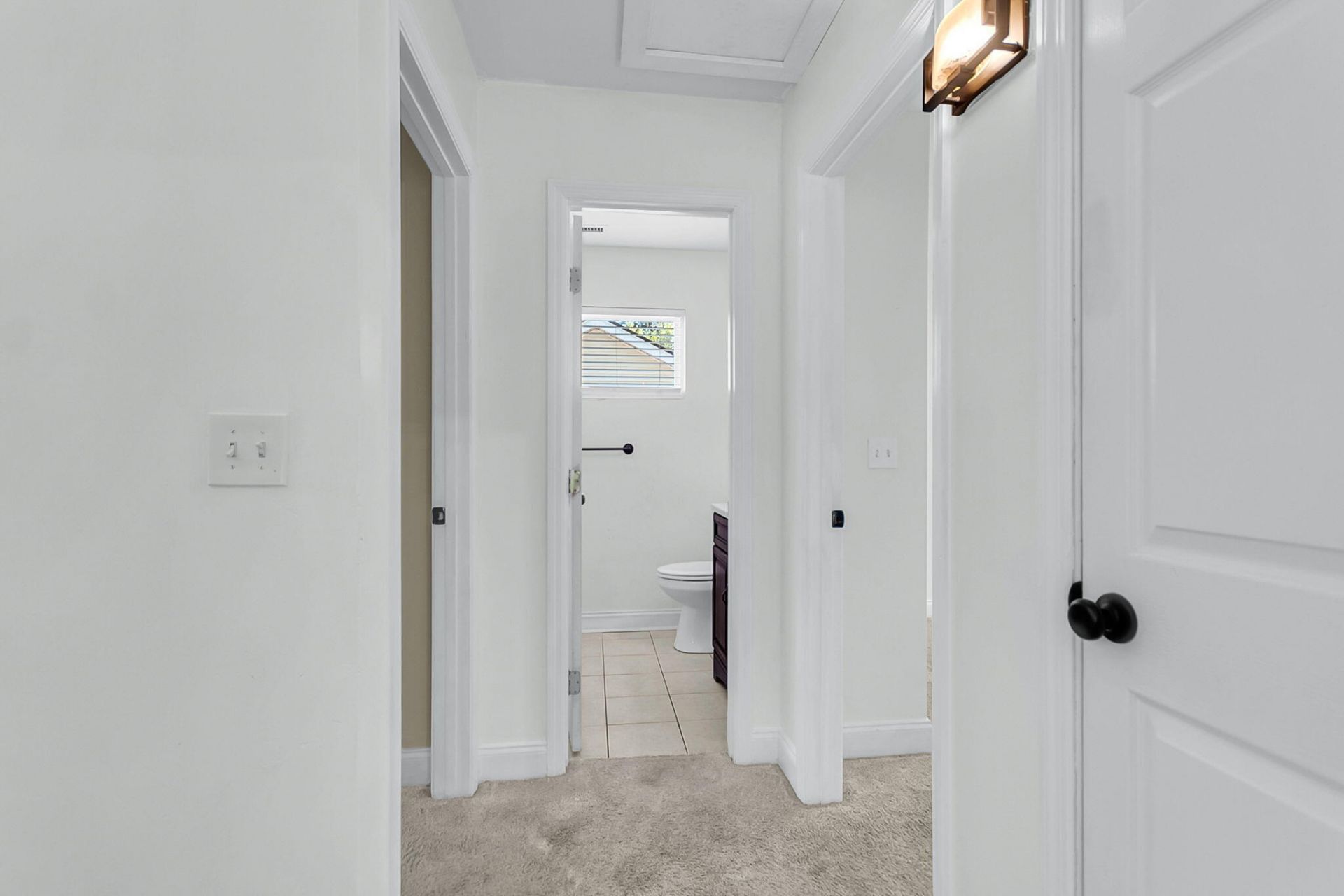 2407 Castlereagh Road Photo 25