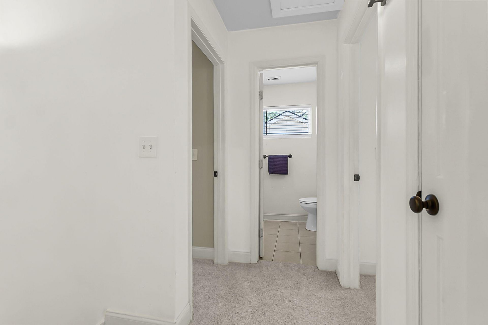 2407 Castlereagh Road Photo 26