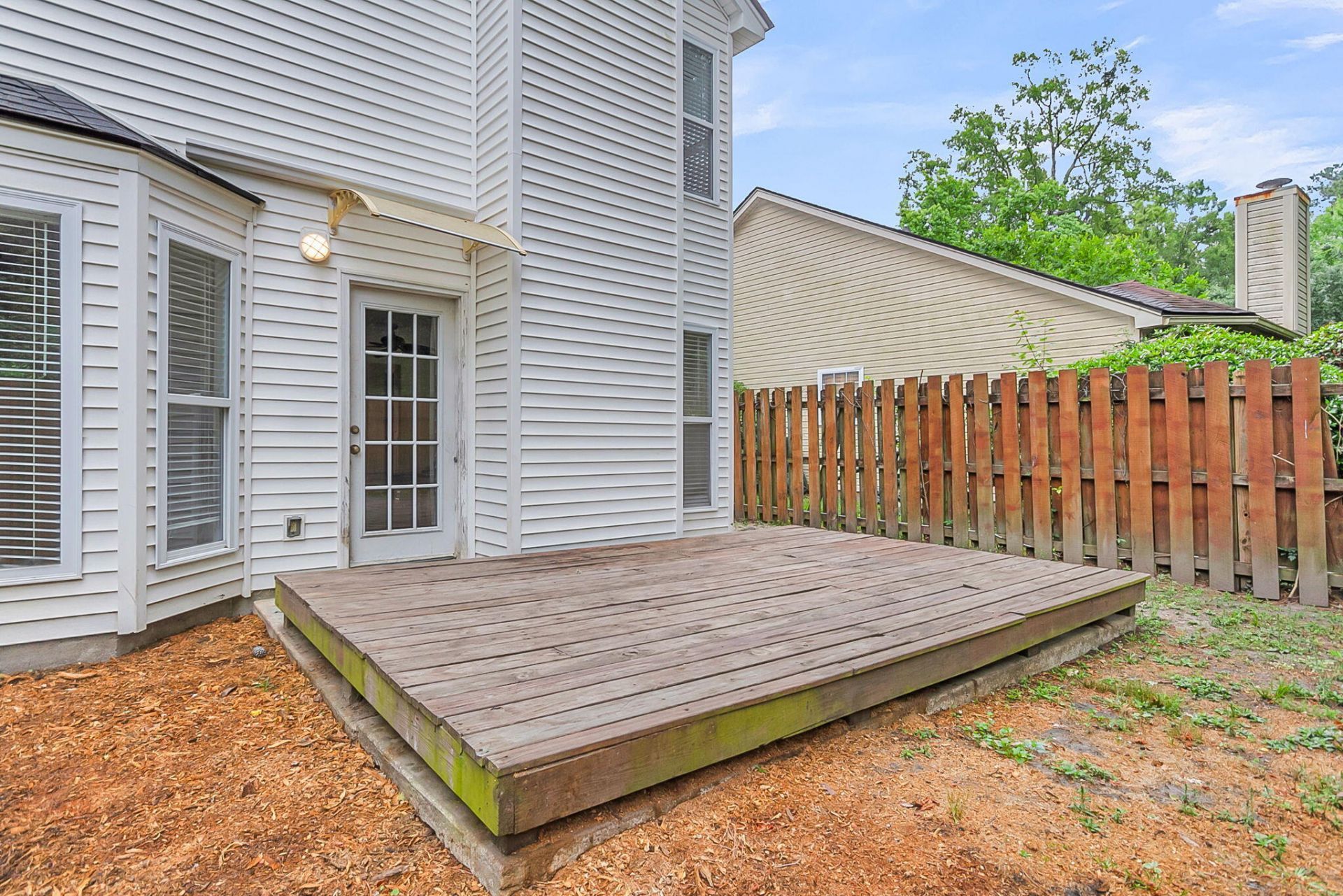 2407 Castlereagh Road Photo 46
