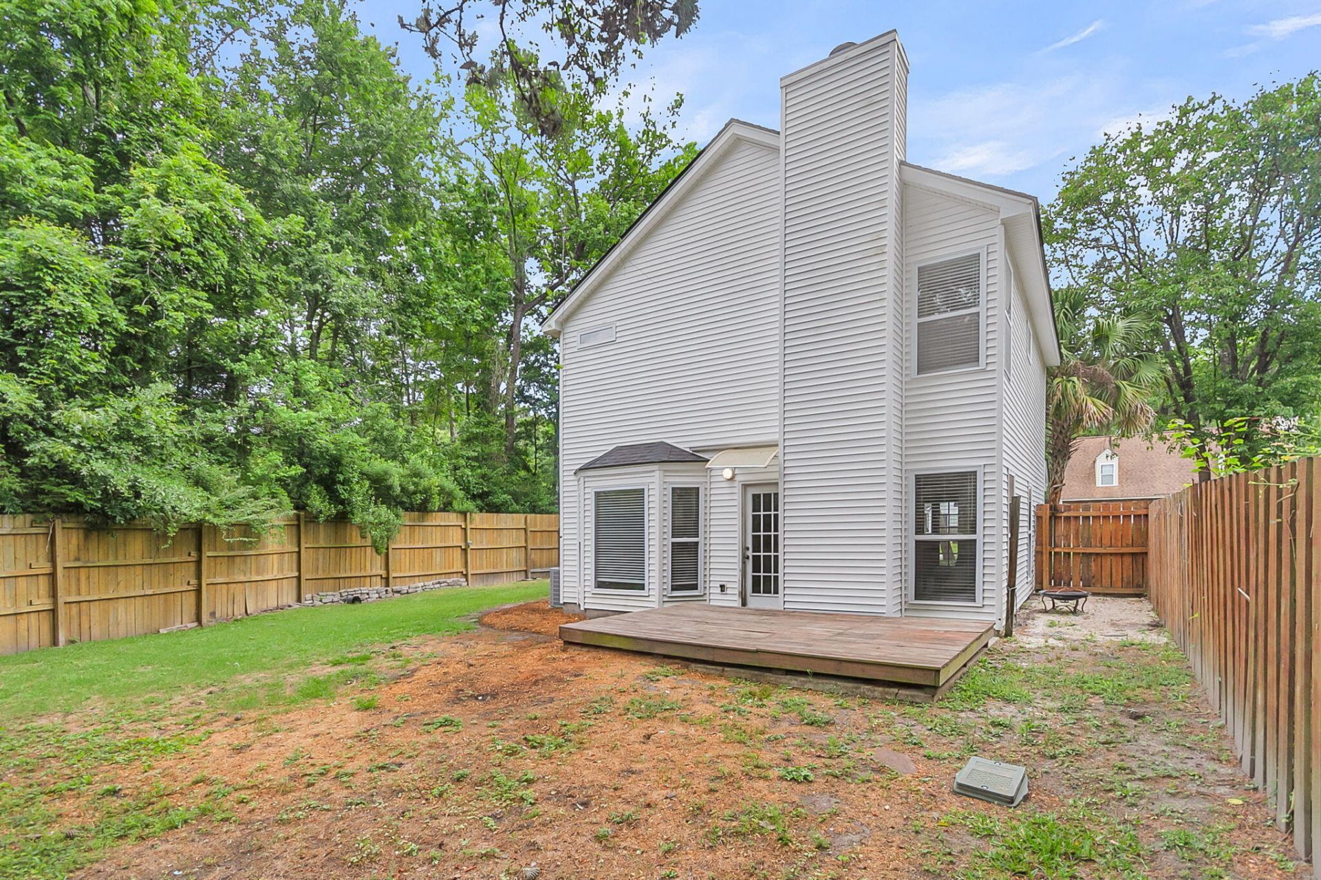 2407 Castlereagh Road Photo 47