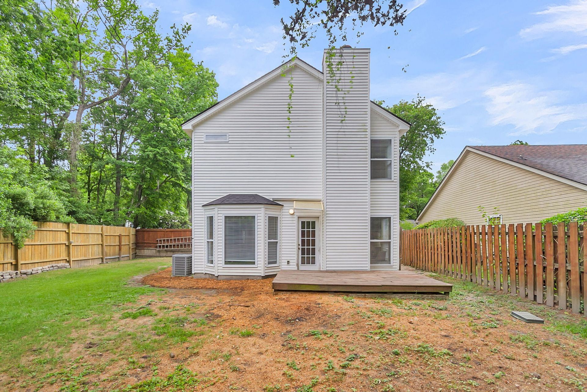 2407 Castlereagh Road Photo 48