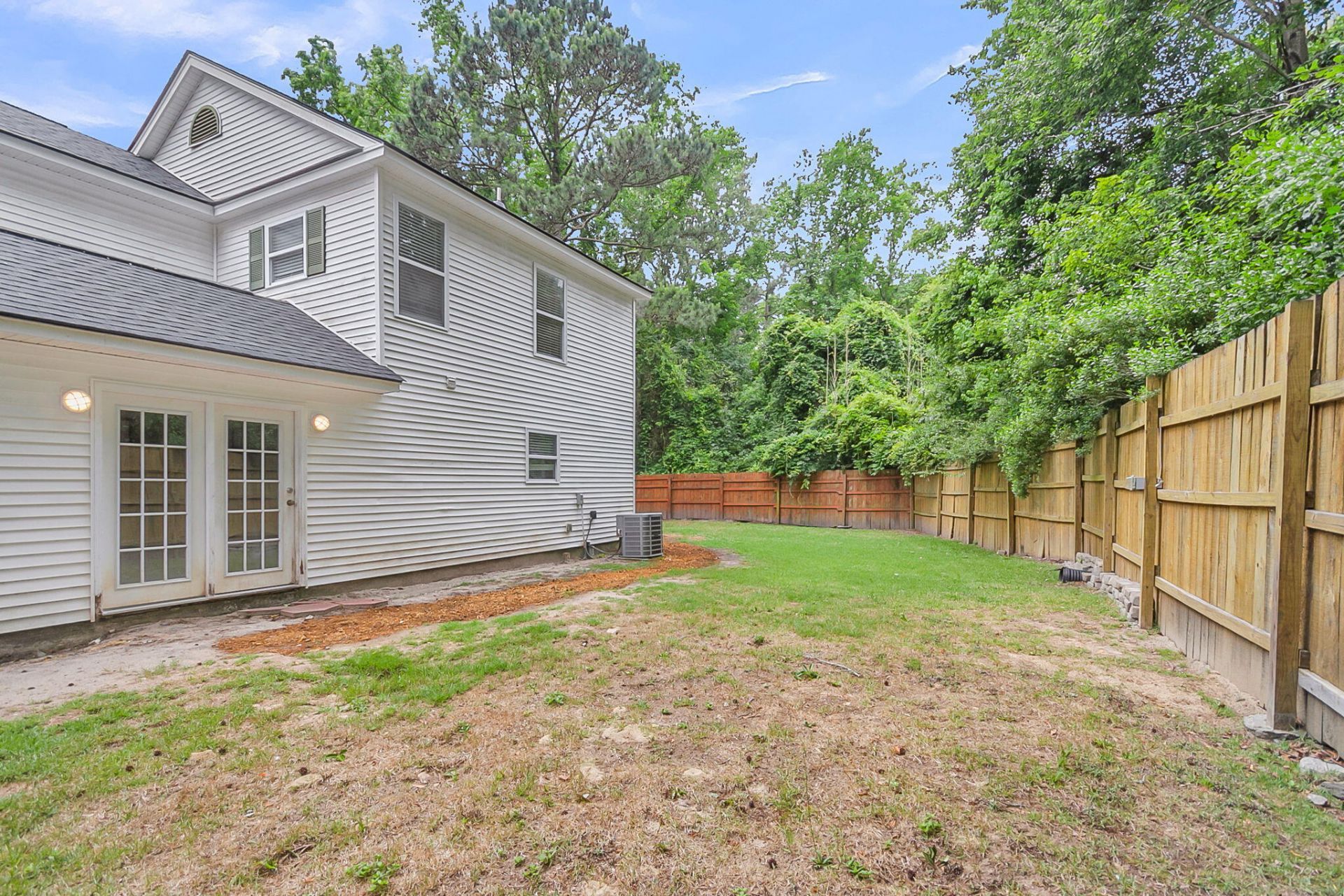2407 Castlereagh Road Photo 51