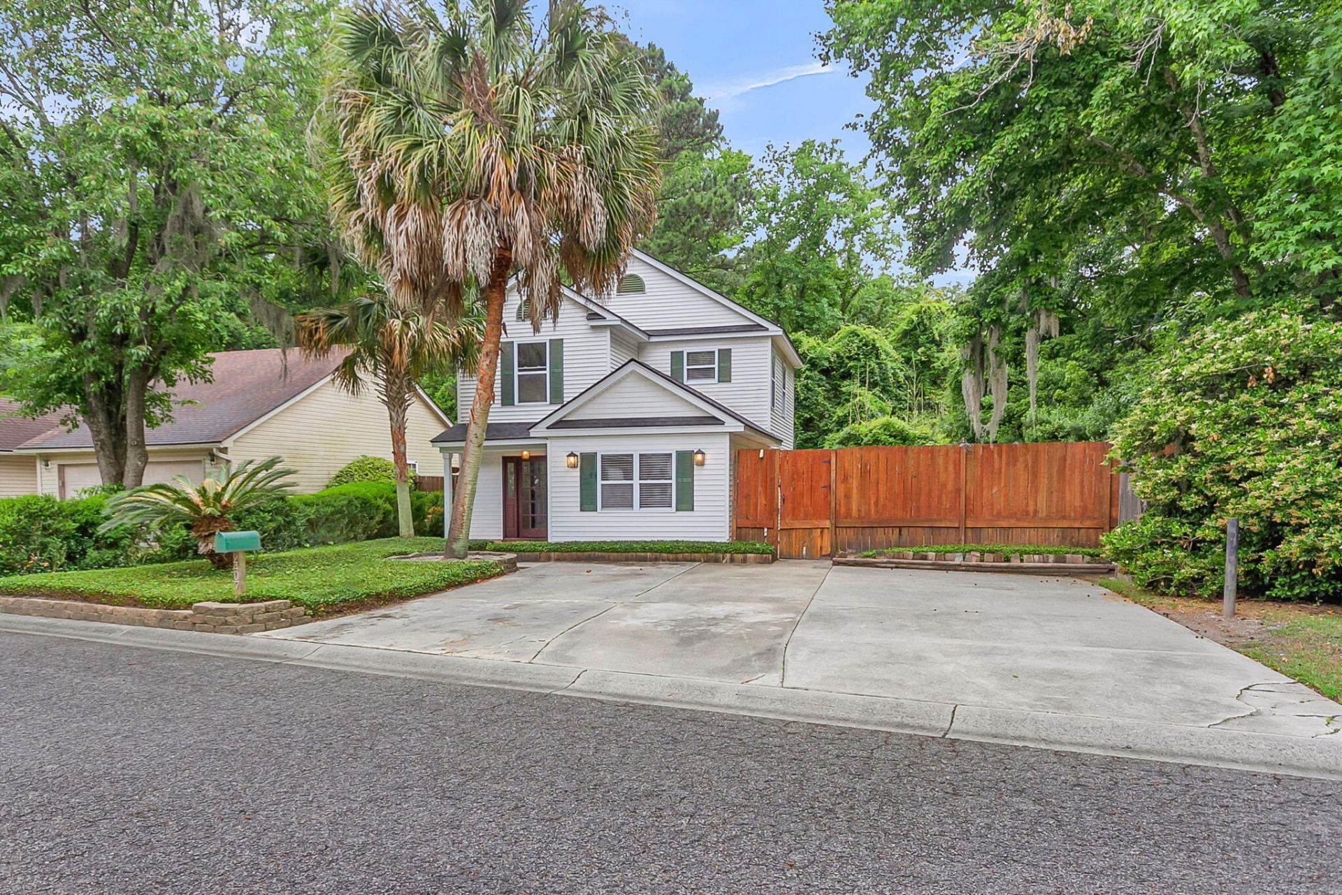 2407 Castlereagh Road Photo 57