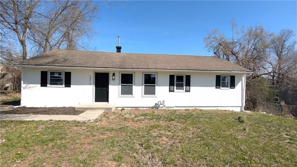 3812 E 93rd Street, Kansas City, MO 64132 Main Photo