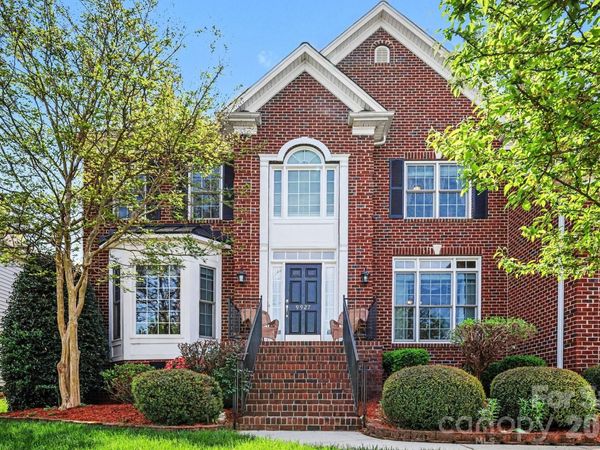 9927 Nicole Lane , Charlotte, NC 28269