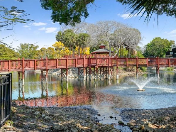 600 Neapolitan WAY , Unit 127, NAPLES, FL 34103