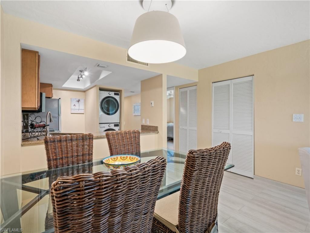 600 Neapolitan Way , Unit 127, Naples, FL 34103 Photo