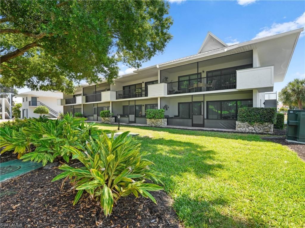 600 Neapolitan Way , Unit 127, Naples, FL 34103 Photo