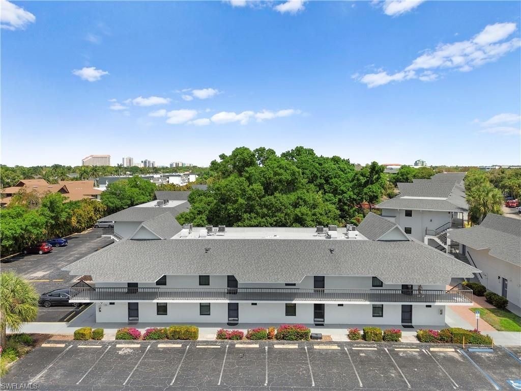 600 Neapolitan Way , Unit 127, Naples, FL 34103 Photo