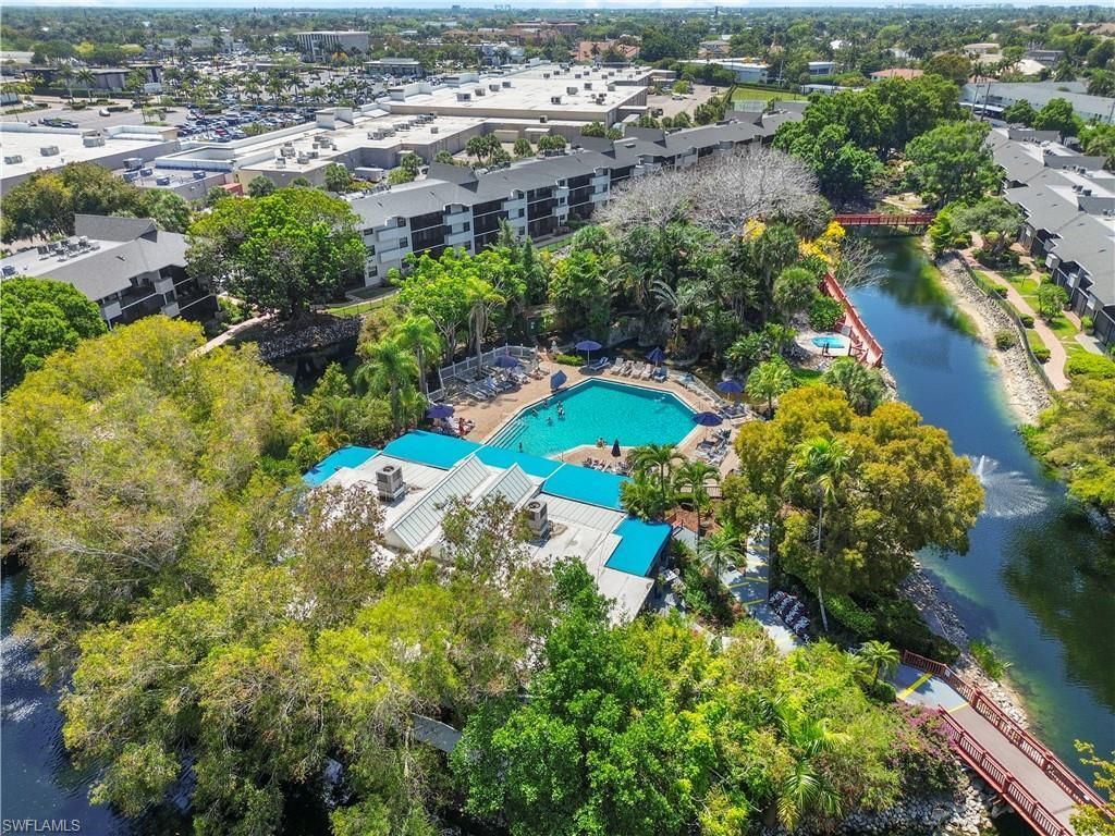 600 Neapolitan Way , Unit 127, Naples, FL 34103 Photo