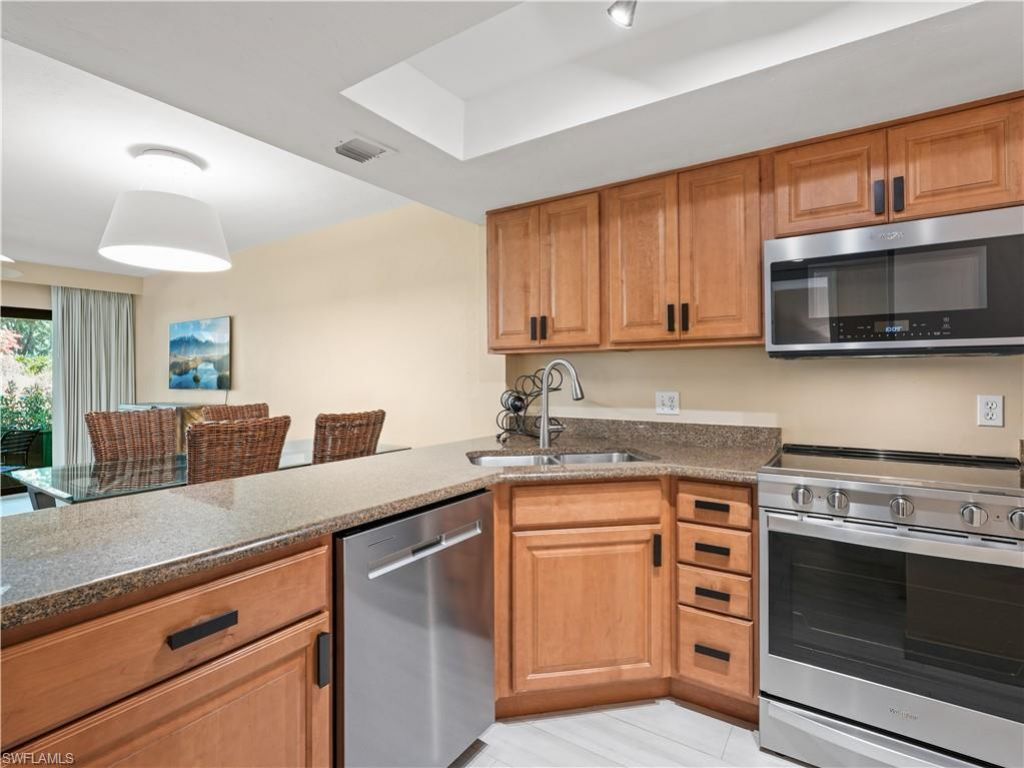 600 Neapolitan Way , Unit 127, Naples, FL 34103 Photo