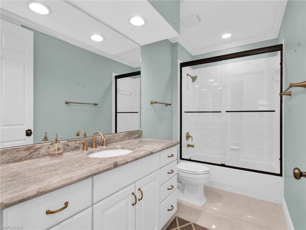 3131 Lancaster Dr , Unit 1, Naples, FL 34105 Photo