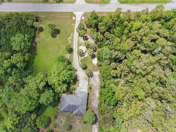 5681 Bur Oaks LN , NAPLES, FL 34119