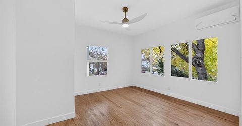 628 Street, Sacramento, CA 95819 Photo