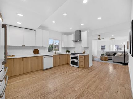 628 Street, Sacramento, CA 95819 Photo