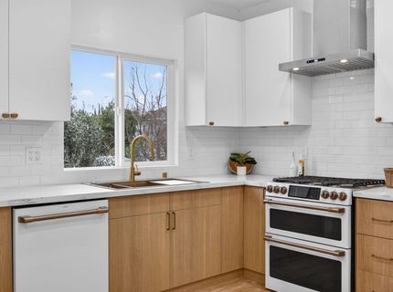 628 Street, Sacramento, CA 95819 Photo