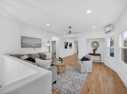 628 Street, Sacramento, CA 95819 Photo