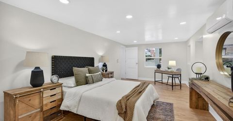 628 Street, Sacramento, CA 95819 Photo