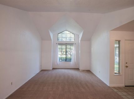 7761 Roberts River Way, Sacramento, CA 95831 Photo