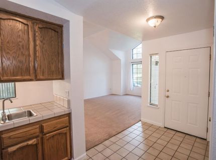 7761 Roberts River Way, Sacramento, CA 95831 Photo