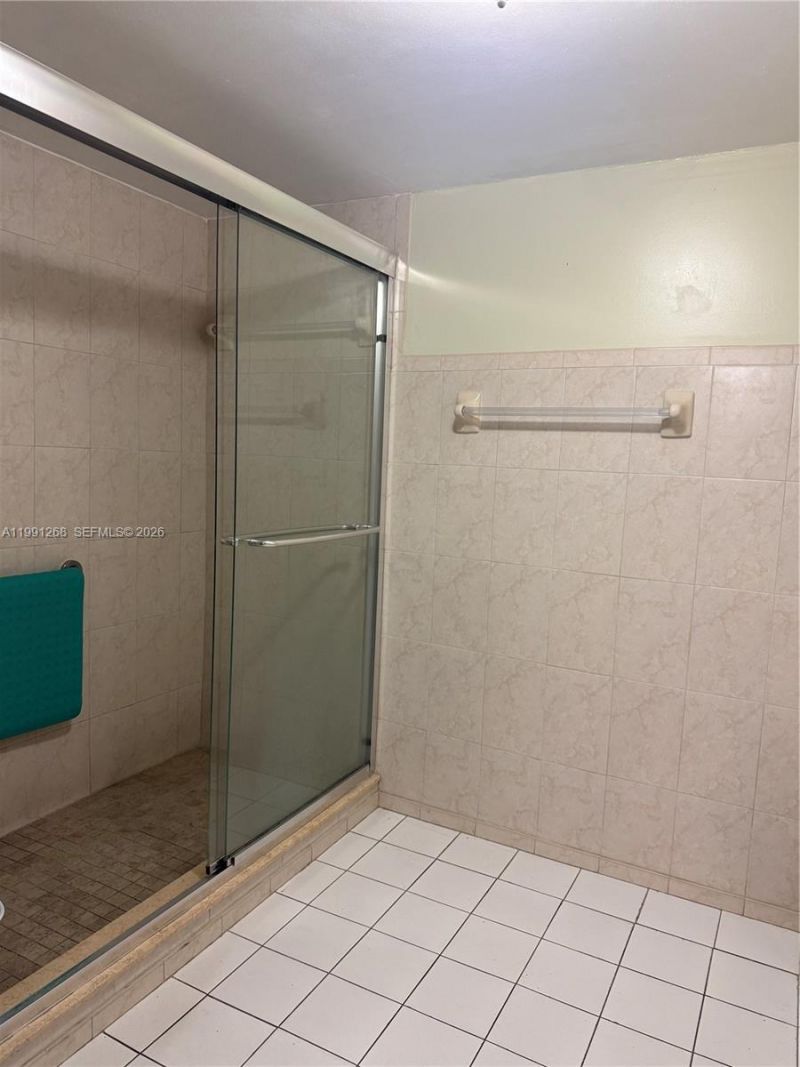 1800 W 54th St , Unit 108, Hialeah, FL 33012 Photo