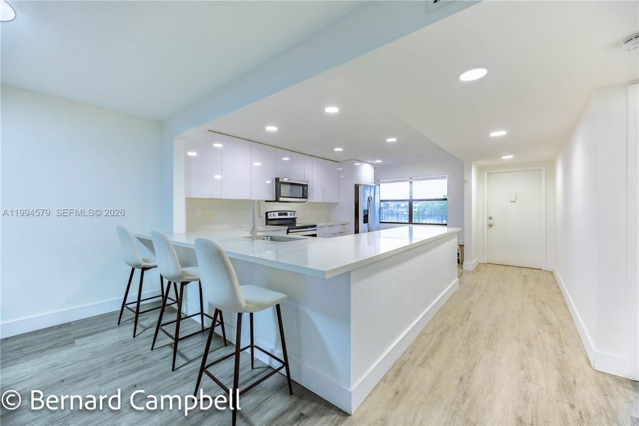 2606 NW 104th Ave , Unit 303, Sunrise, FL 33322 Photo