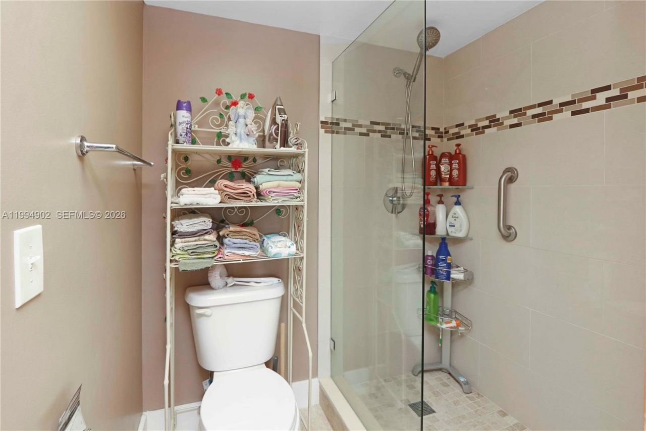 1501 SW 134th Way , Unit 212D, Pembroke Pines, FL 33027 Photo