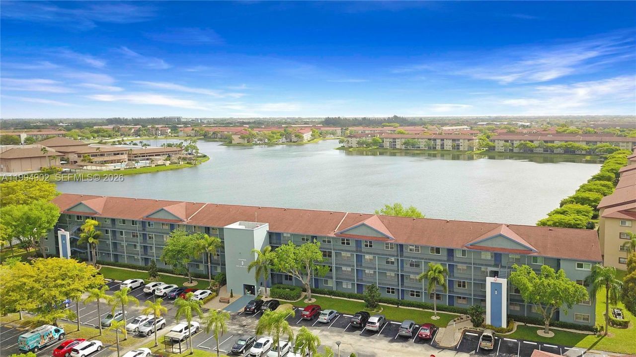 1501 SW 134th Way , Unit 212D, Pembroke Pines, FL 33027 Photo