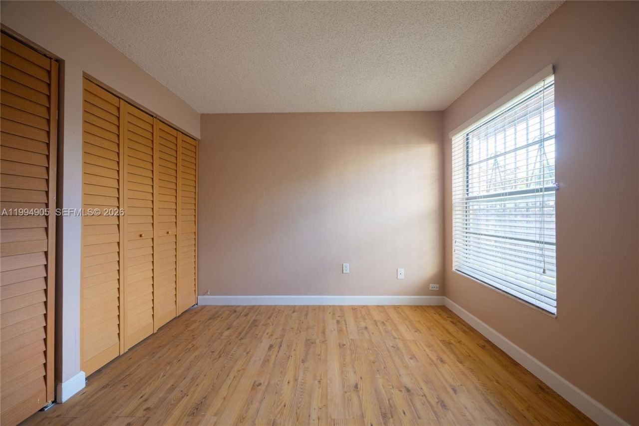 914 NW 106th Ave Cir, Miami, FL 33172 Photo