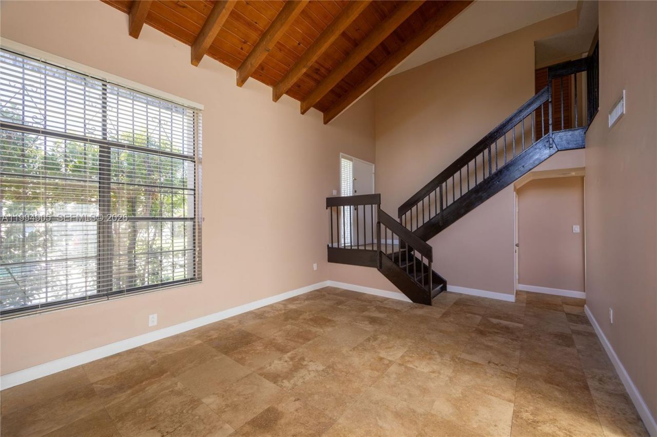 914 NW 106th Ave Cir, Miami, FL 33172 Photo