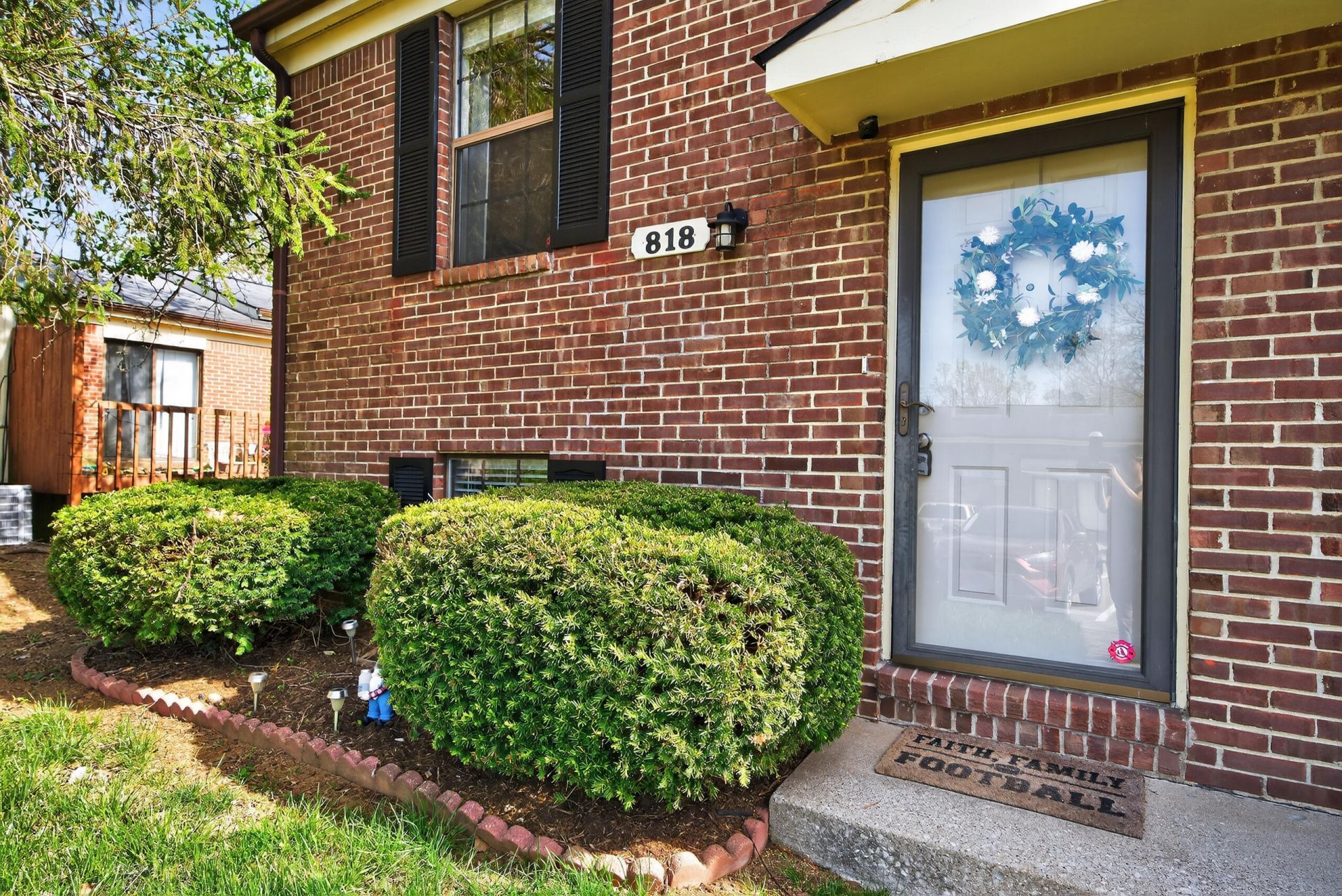 818 Spring Meadows Drive, Lexington, KY 40504 Main Photo