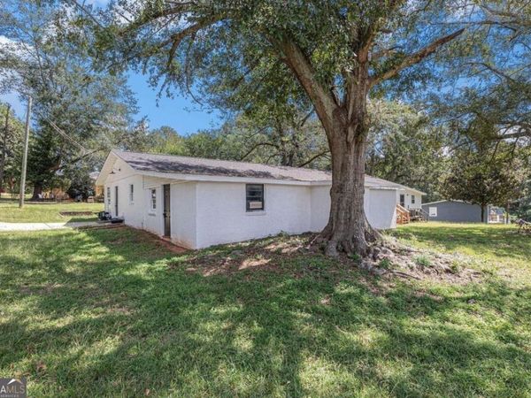 329 Pine Circle, Bowdon, GA 30108