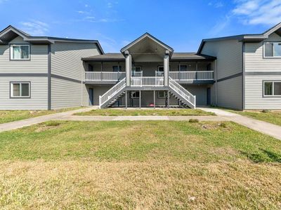 2608 Hidden Cove Drive, Moncks Corner, SC 29461