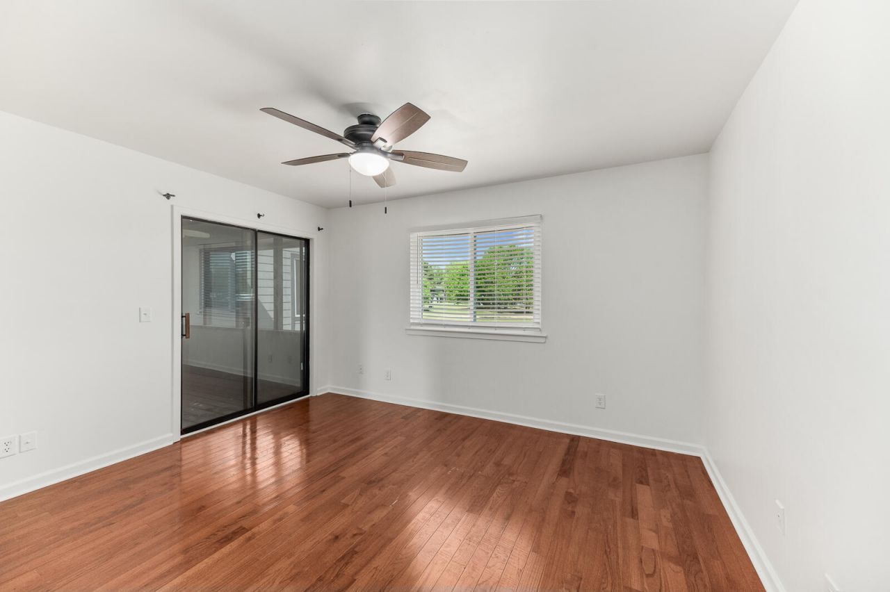 2608 Hidden Cove Drive Photo 11