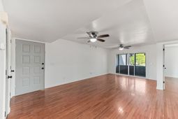 2608 Hidden Cove Drive photo 4