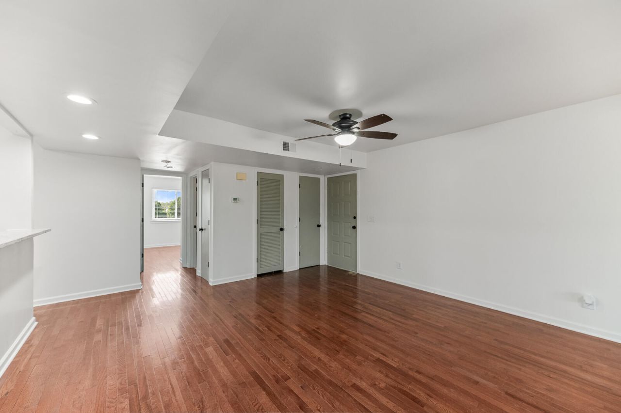 2608 Hidden Cove Drive Photo 9