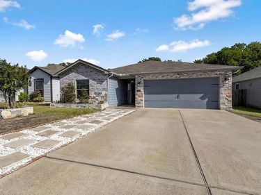 1478 Barrel Drive, Dallas, TX 75253