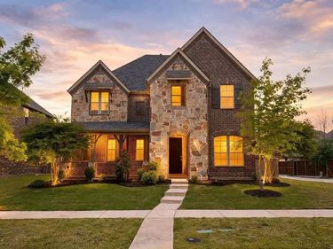 9829 Sharps Drive, Frisco, TX 75035