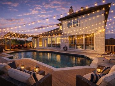 8324 Autumncrest Court, Dallas, TX 75249