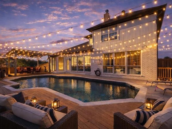 8324 Autumncrest Court, Dallas, TX 75249