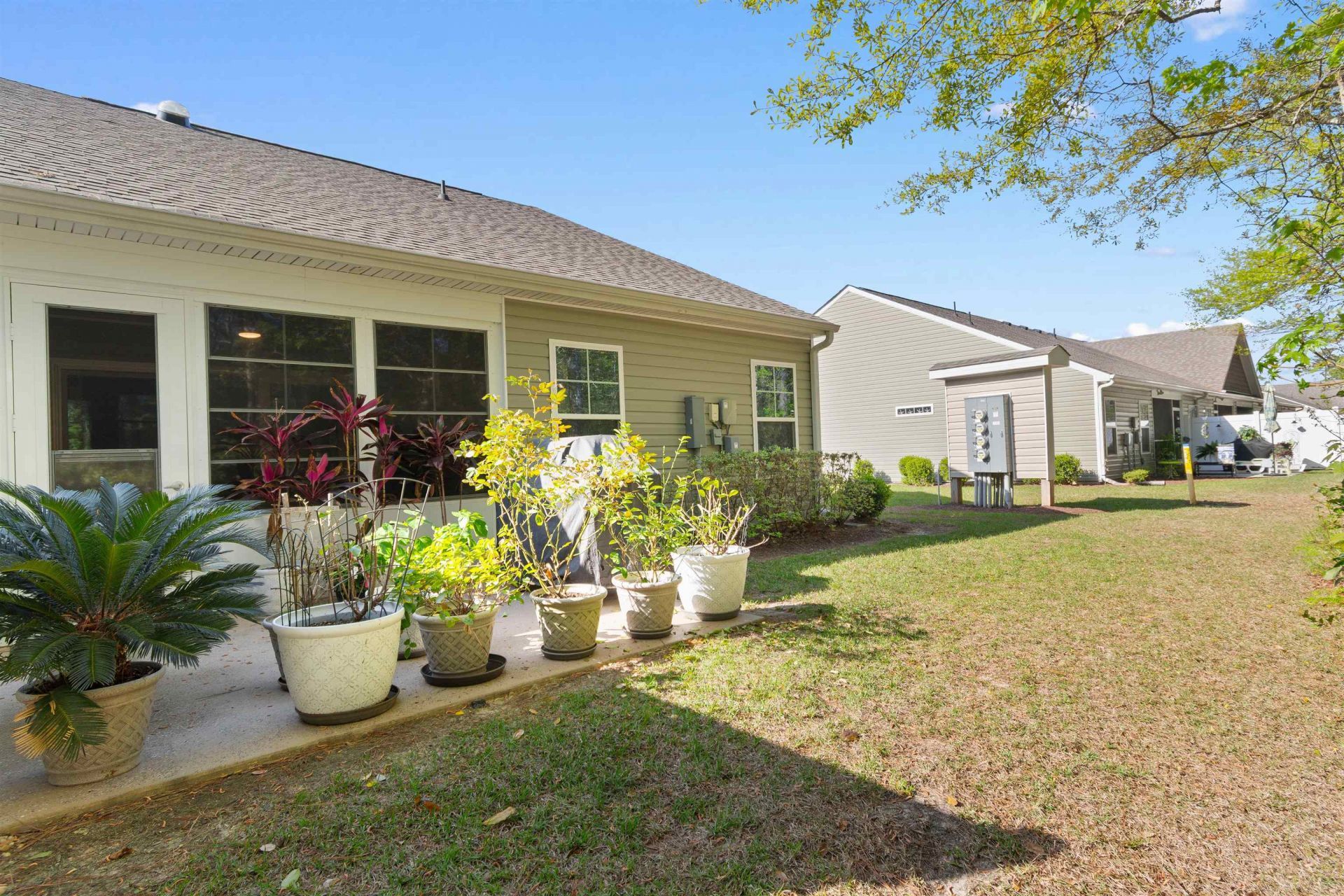 2012 Willow Run Dr.  Photo 29