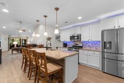 2012 Willow Run Dr.  photo 4