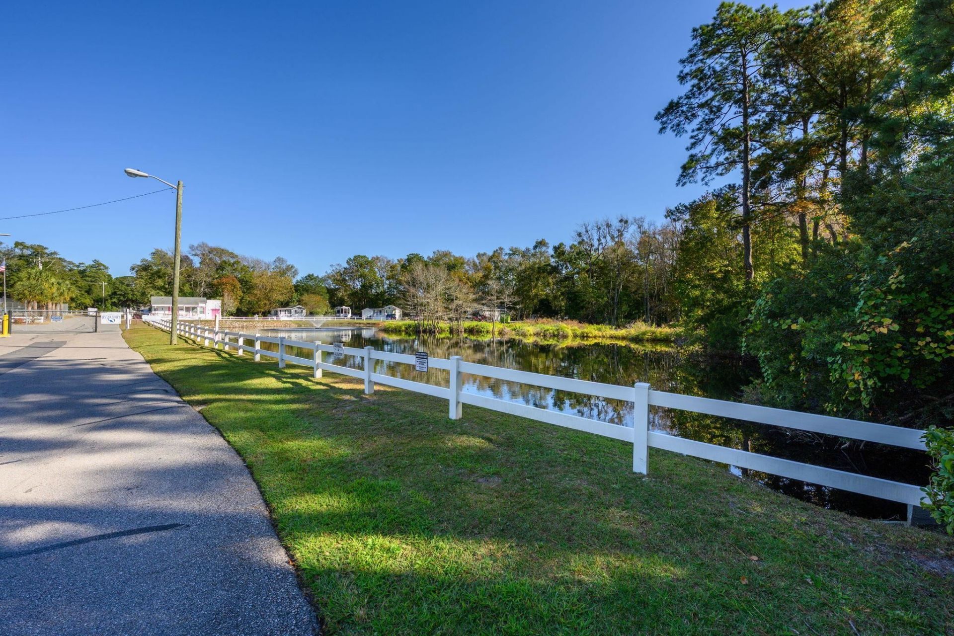 5400 Little River Neck Rd. Photo 31