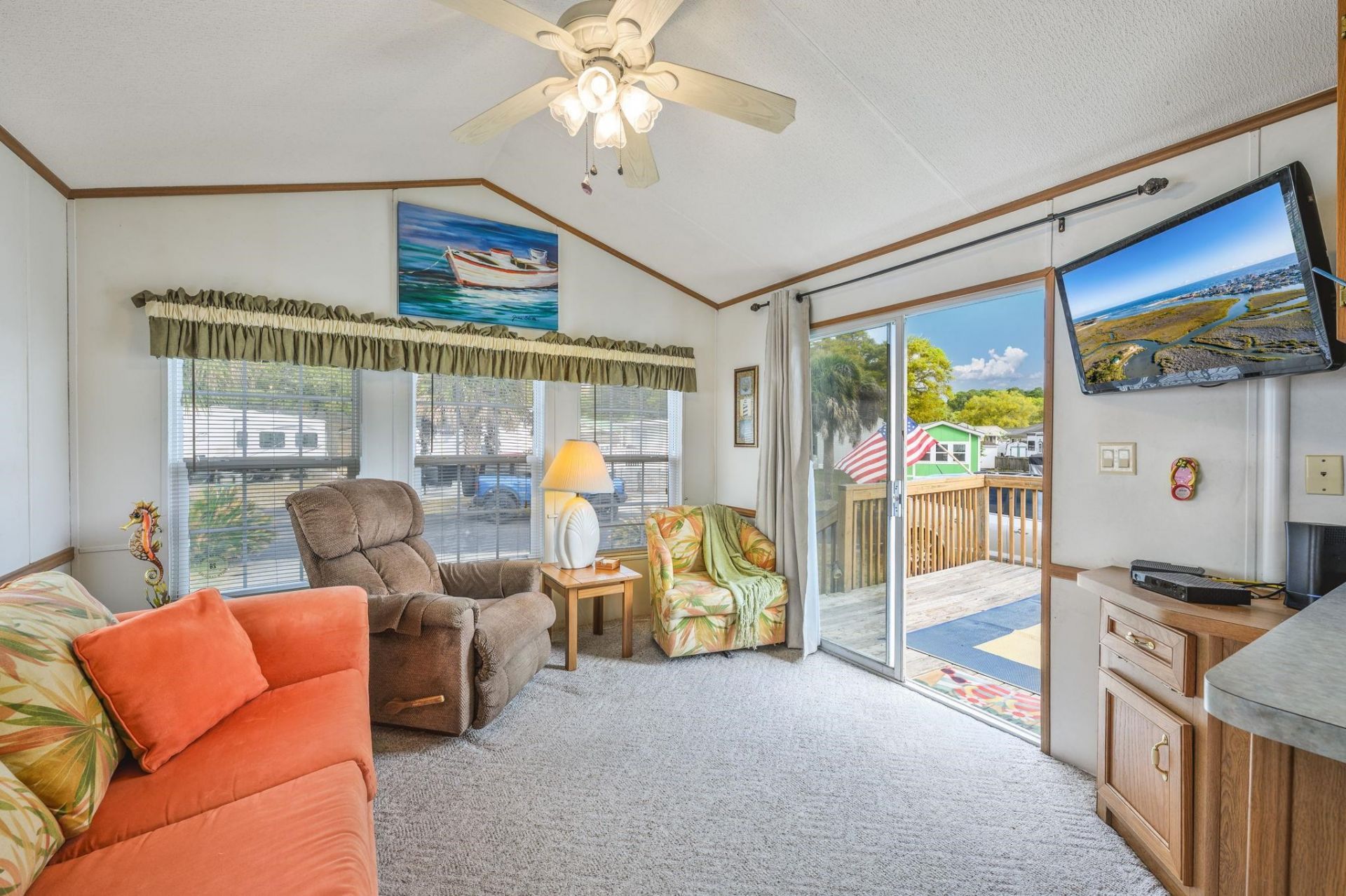 5400 Little River Neck Rd. Photo 8