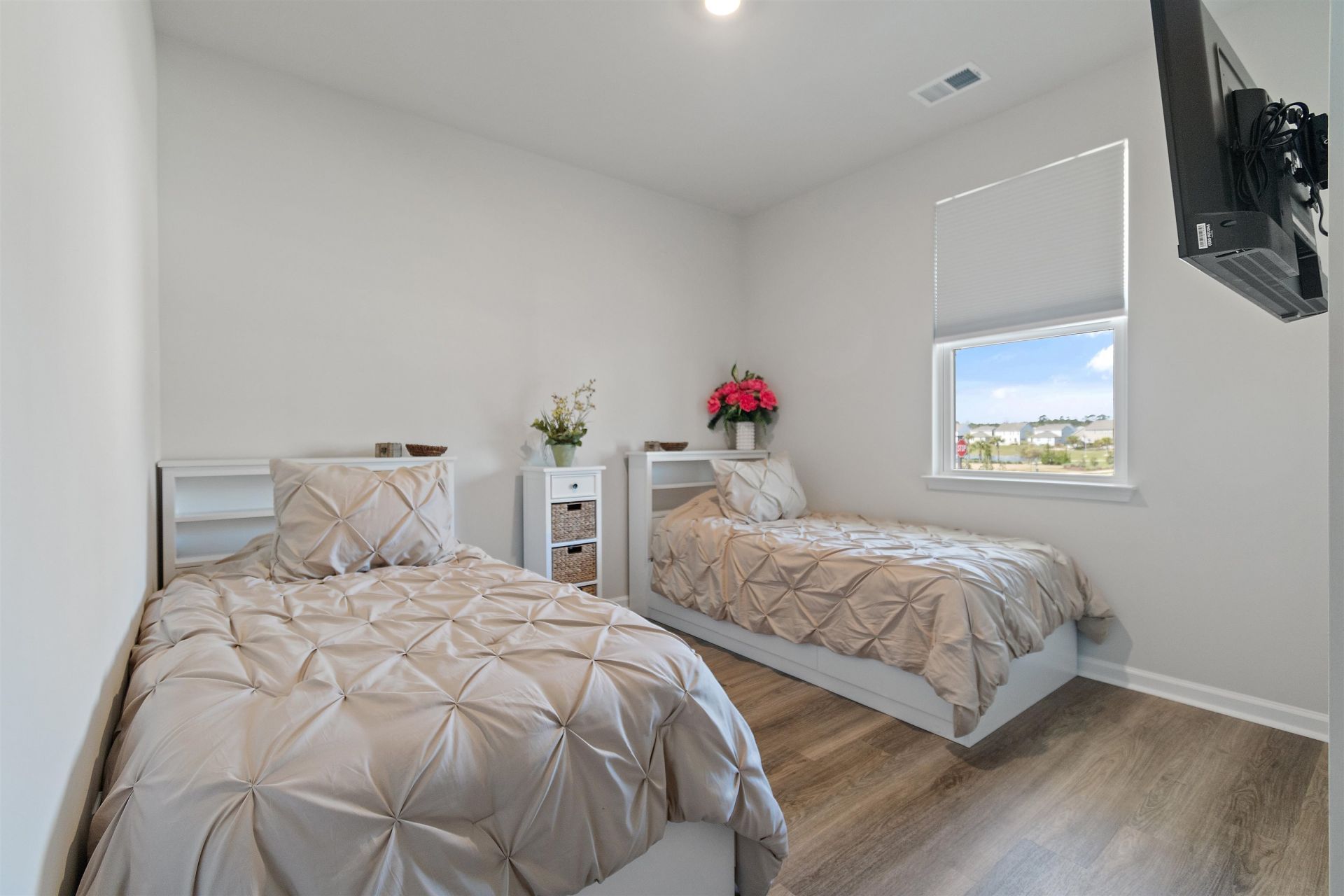 727 Wallace Dr. Photo 19